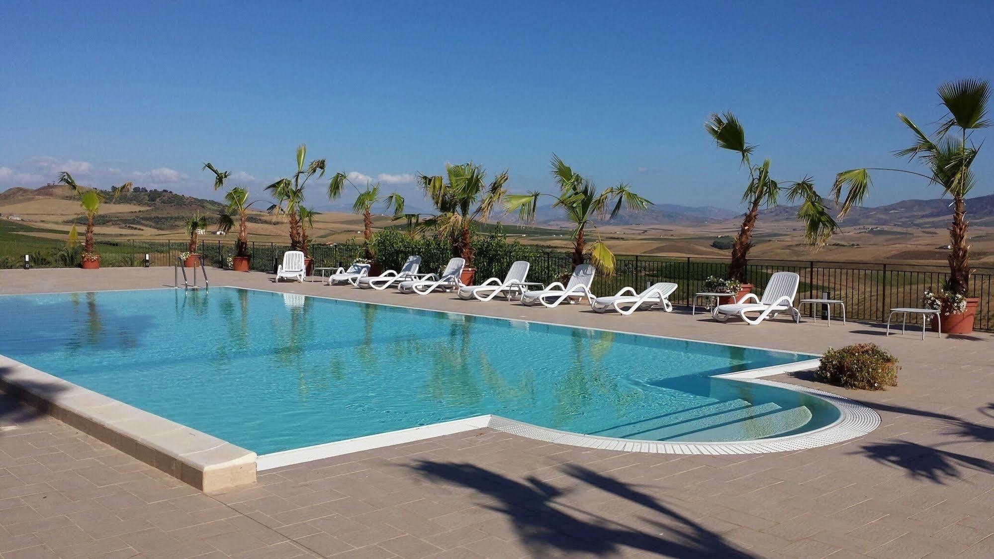 Alloggio per agriturismo葡萄酒Sirignano（巴勒莫）